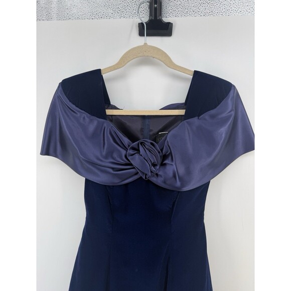 Vtg Steppin' Out 80s Purple Velvet Mini Dress Off the Shoulder Rose Cocktail 3 - Picture 2 of 12